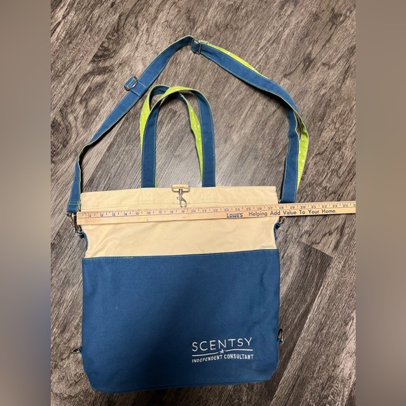 SCENTSY Convertible CANVAS Backpack TOTE Consultant - Picture 16 of 16